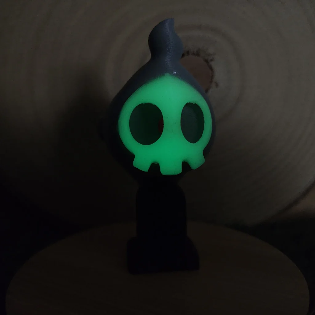 Duskull Fluorescente — figura impresa en 3D | 3DUsky